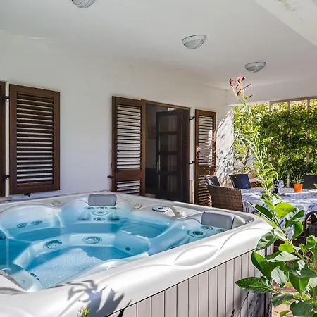 Anica-1 By Interhome Apartament *