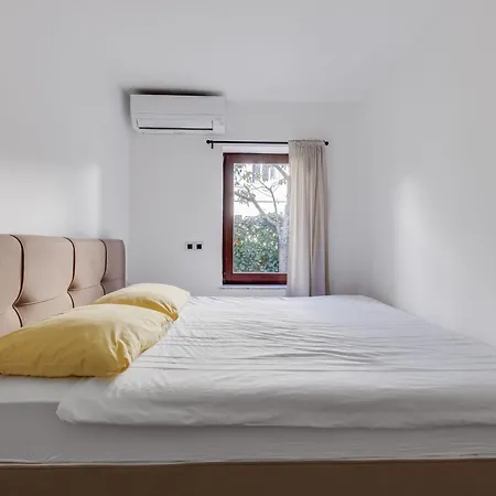 Apartament Anica-1 By Interhome Zadar