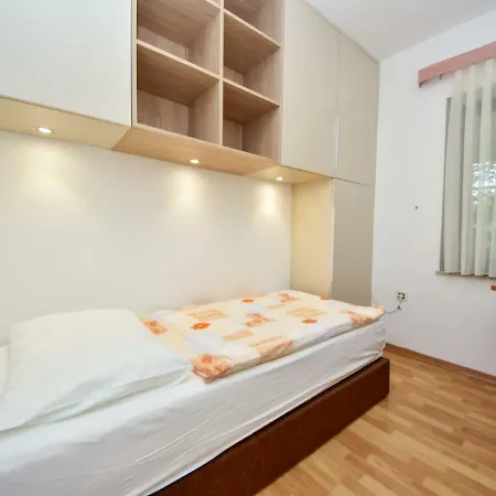 Apartman Anica-1 By Interhome *