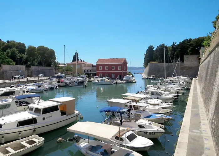 Lejlighed Anica-1 By Interhome