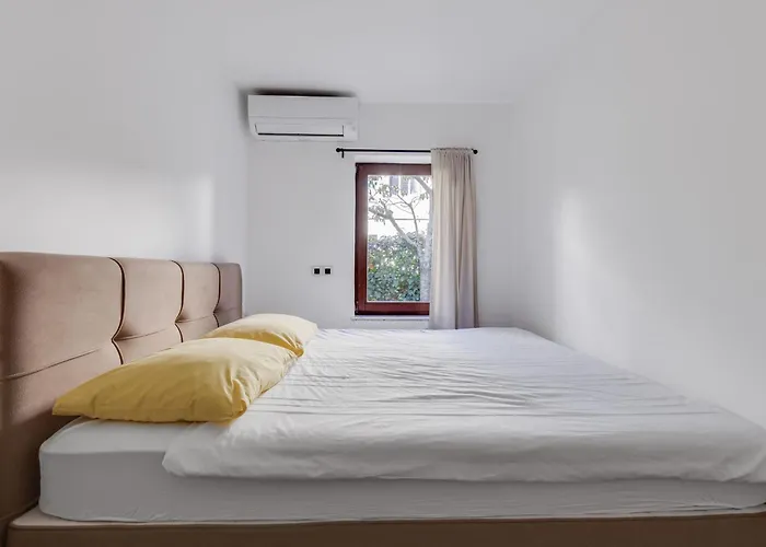 Lejlighed Anica-1 By Interhome Zadar