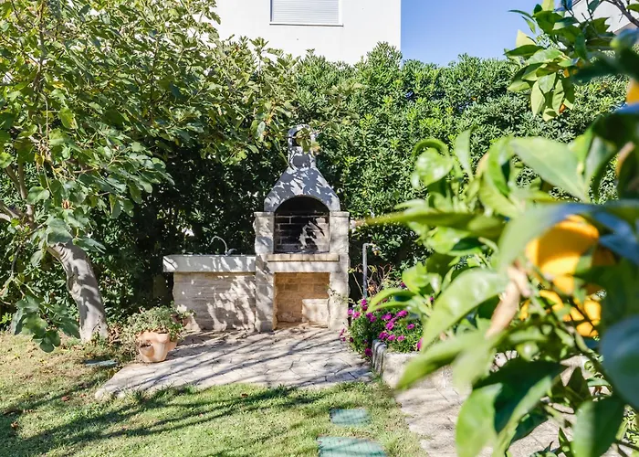 Anica-1 By Interhome